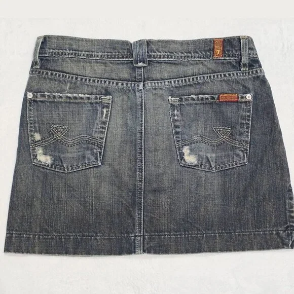 7 For All Mankind ✦ Denim Mini Skirt ✦ Blue Jean Raw Hem Classic Fit Sz 28 EUC - Picture 3 of 9